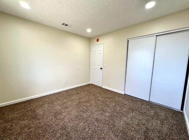 40912 E 168th, Lancaster, CA 93535