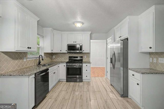 1025 Balsam Wood Trail, Villa Rica, GA 30180