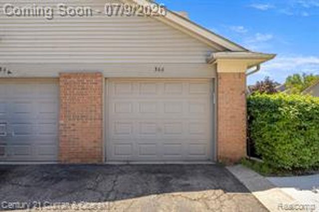 366 Marigold Circle, Westland, MI 48185