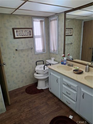 601 N Kirby 195, Hemet, CA 92545
