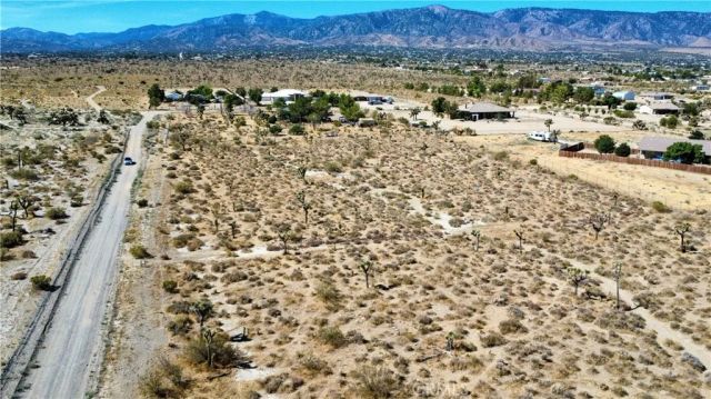 1 Evergreen, Pinon Hills, CA 92372