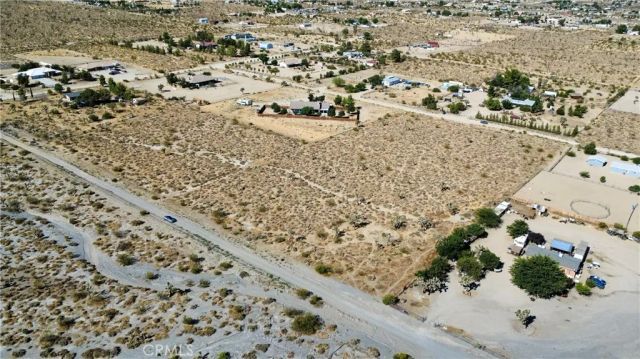 1 Evergreen, Pinon Hills, CA 92372