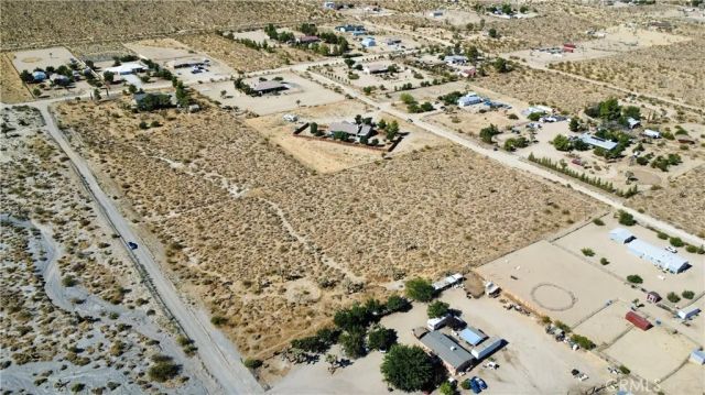 1 Evergreen, Pinon Hills, CA 92372