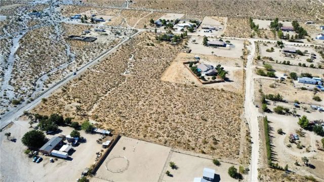 1 Evergreen, Pinon Hills, CA 92372