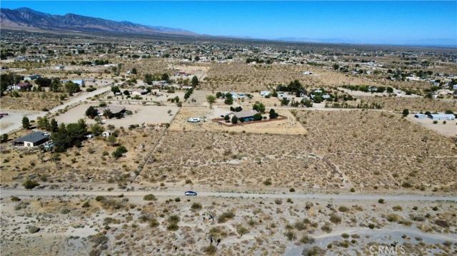 1 Evergreen, Pinon Hills, CA 92372