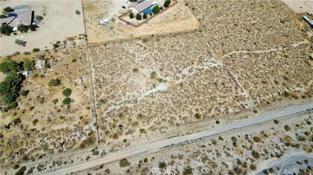 1 Evergreen, Pinon Hills, CA 92372