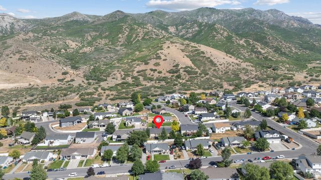 305 N APPLEVIEW DR, Santaquin, UT 84655