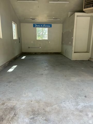 305 N APPLEVIEW DR, Santaquin, UT 84655
