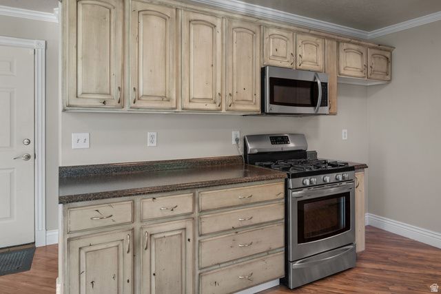 305 N APPLEVIEW DR, Santaquin, UT 84655