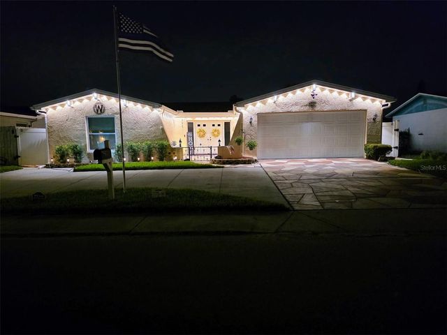 8240 PENWOOD DRIVE, Port Richey, FL 34668