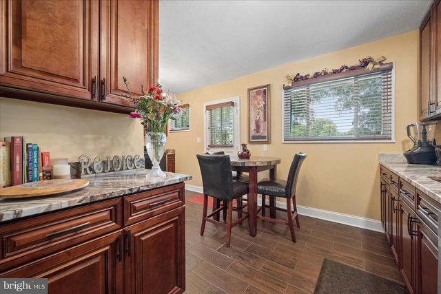 6803 ADELPHI RD, University Park, MD 20782