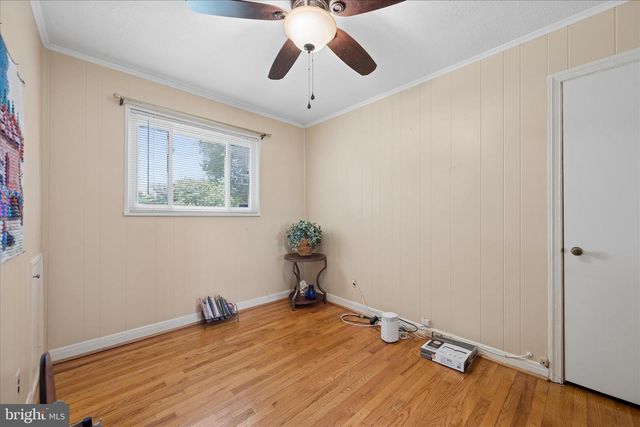 6803 ADELPHI RD, University Park, MD 20782