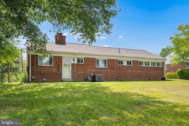 6803 ADELPHI RD, University Park, MD 20782