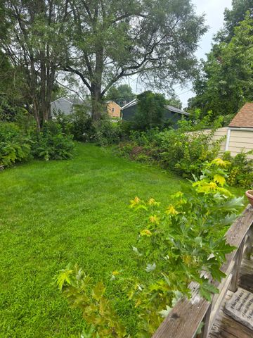 200 Maxwelton Drive, Des Moines, IA 50315