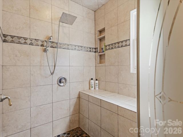 2637 Rolling Hills Drive, Monroe, NC 28110