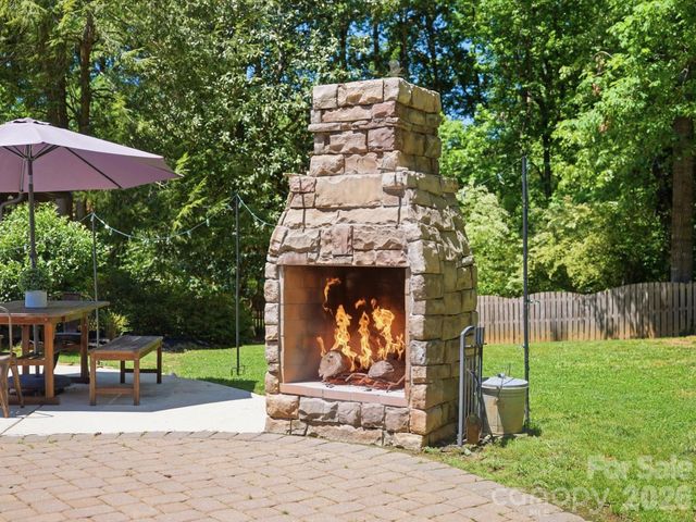 2637 Rolling Hills Drive, Monroe, NC 28110