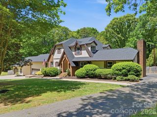 2637 Rolling Hills Drive, Monroe, NC 28110