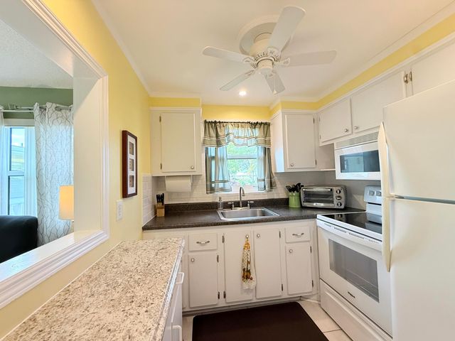 204 Durham D 204, Deerfield Beach, FL 33442