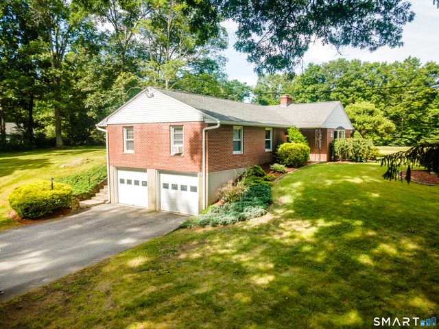 229 South Street, Brooklyn, CT 06234