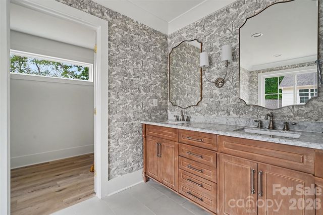 7933 Large Oak Lane, Mint Hill, NC 28227