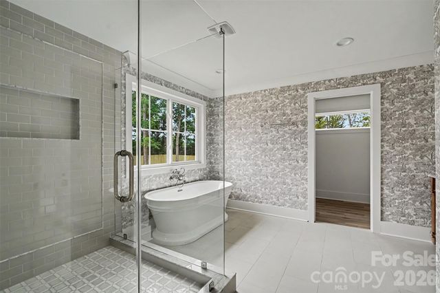 7933 Large Oak Lane, Mint Hill, NC 28227