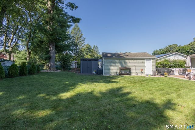 19 Hardwood Road, Plainville, CT 06062