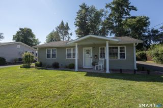 19 Hardwood Road, Plainville, CT 06062