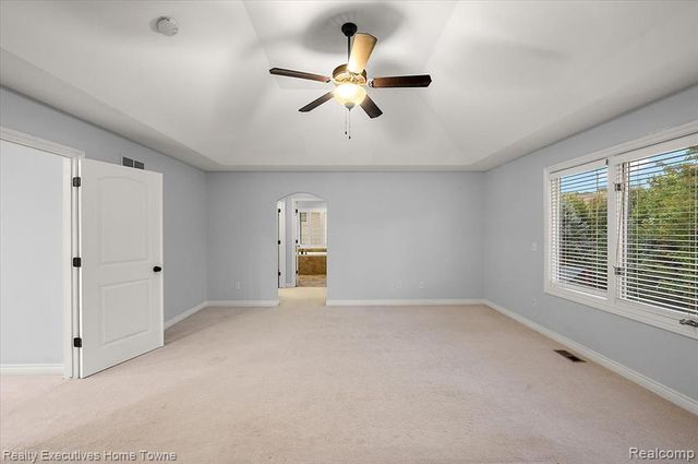2919 Addison Circle, Rochester, MI 48306