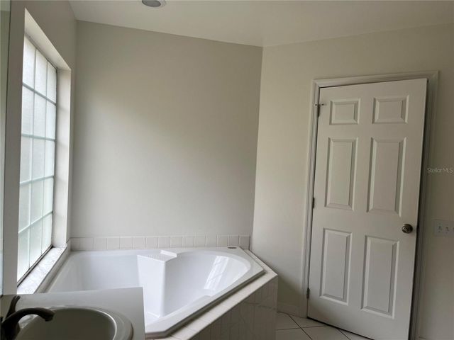 4219 OAKBERRY DRIVE, Orlando, FL 32817