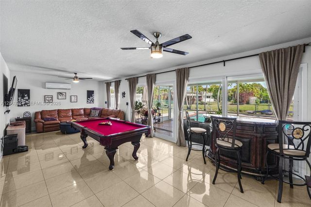 3701 NW 114th Avenue, Coral Springs, FL 33065