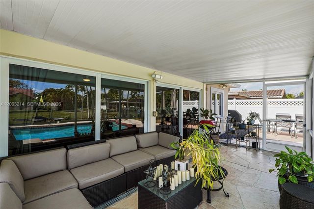 3701 NW 114th Avenue, Coral Springs, FL 33065