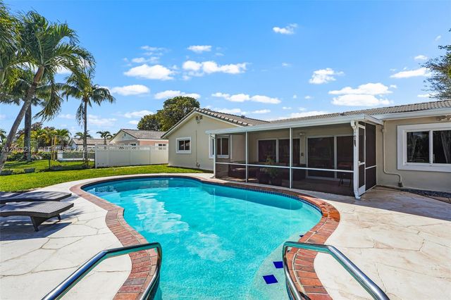 3701 NW 114th Avenue, Coral Springs, FL 33065