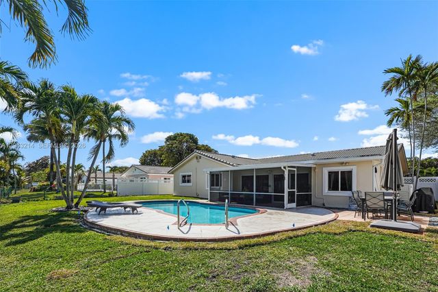 3701 NW 114th Avenue, Coral Springs, FL 33065