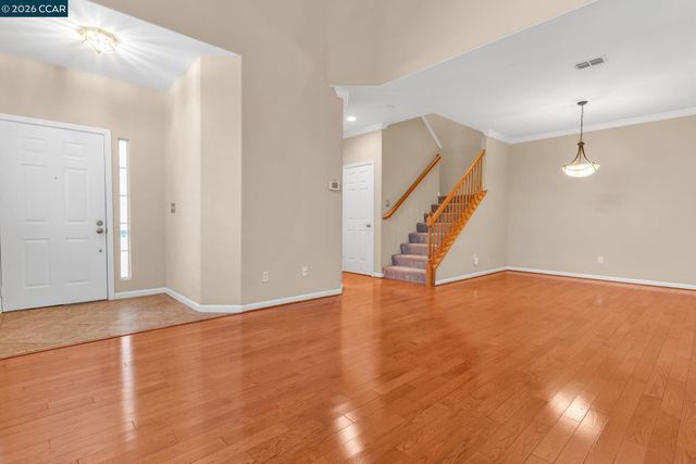 219 Forest Creek Ln, San Ramon, CA 94583