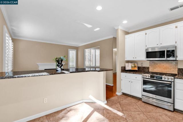 219 Forest Creek Ln, San Ramon, CA 94583