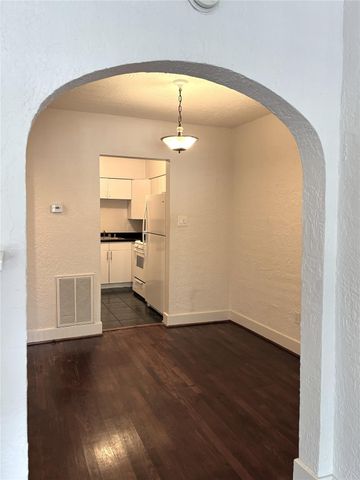 1840 Branard Street 2, Houston, TX 77098