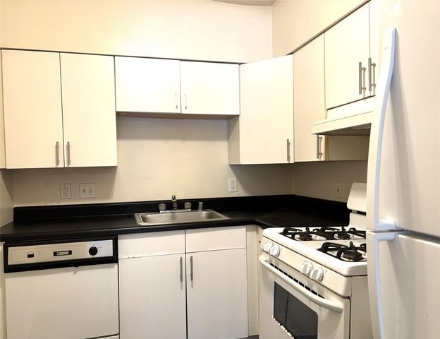 1840 Branard Street 2, Houston, TX 77098