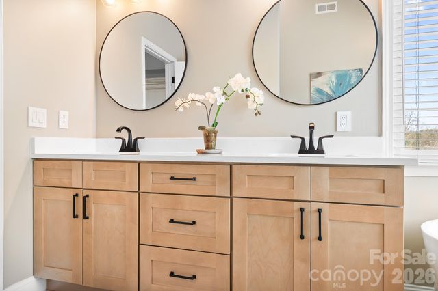 1546 Valhalla Drive, Denver, NC 28037