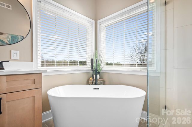 1546 Valhalla Drive, Denver, NC 28037