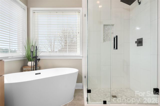 1546 Valhalla Drive, Denver, NC 28037