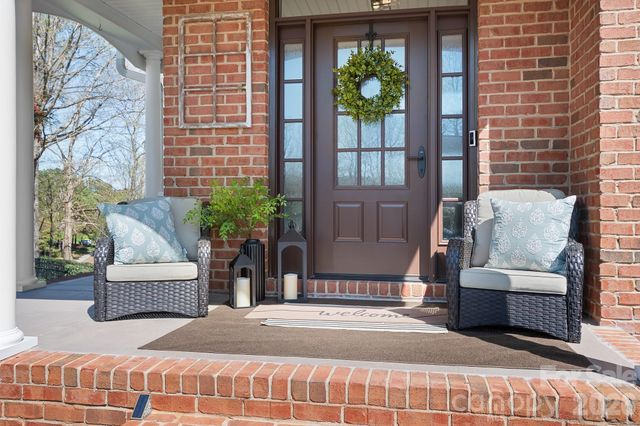 1546 Valhalla Drive, Denver, NC 28037