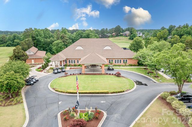 1546 Valhalla Drive, Denver, NC 28037