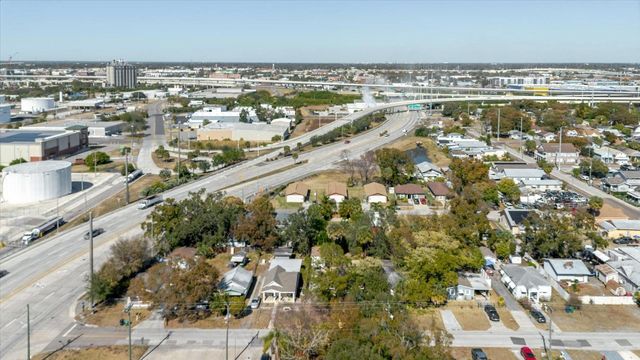 2006 E STUART STREET, Tampa, FL 33605