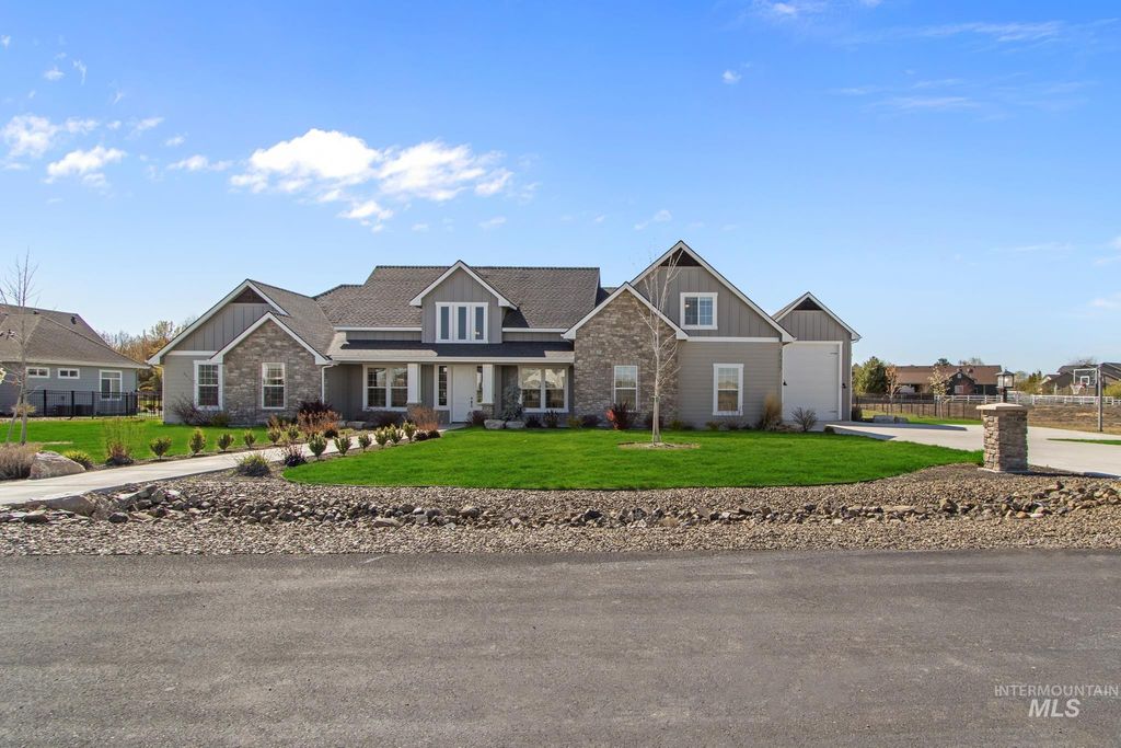 25427 Havard Oak Pl, Caldwell, ID 83607