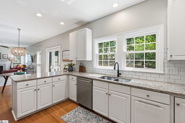 16 Halehaven Drive, Simpsonville, SC 29681