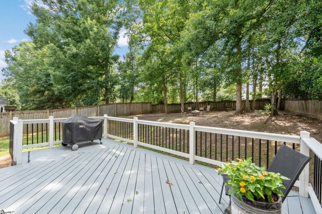 16 Halehaven Drive, Simpsonville, SC 29681