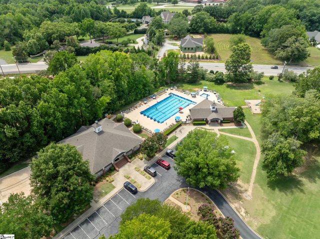 16 Halehaven Drive, Simpsonville, SC 29681