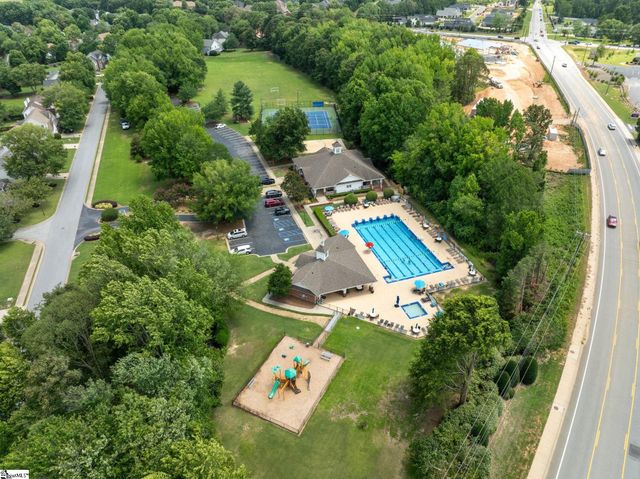 16 Halehaven Drive, Simpsonville, SC 29681