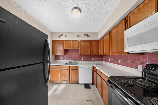 3746 Anioton Court, Cincinnati, OH 45227