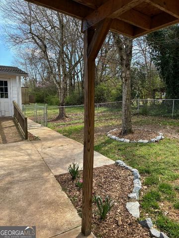 8795 Maysville Road, Maysville, GA 30558